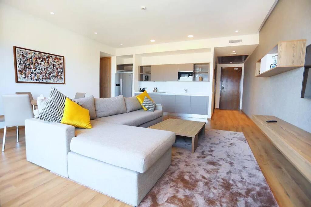 Luxury Apartment At Corniche , Seaview Close Beach 卡萨布兰卡 外观 照片